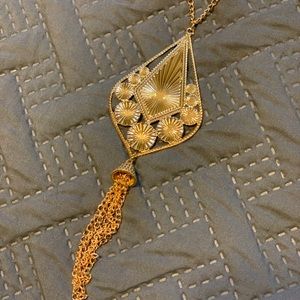 Gold Design Fashion Necklace